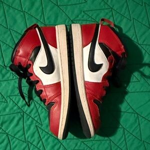 Jordan Mid Kids Red and Black Sneakers boys size 1.5